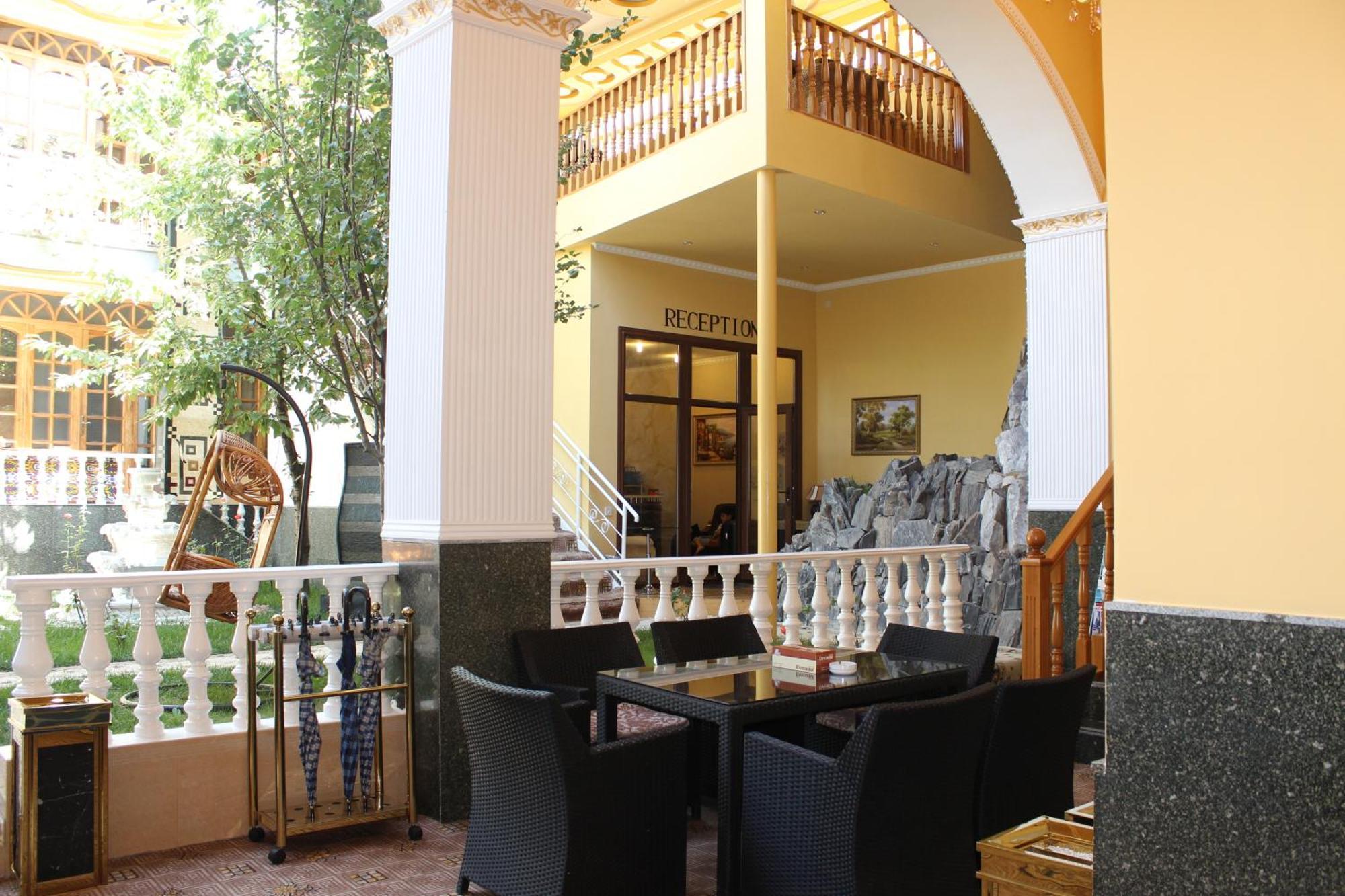 Atlas B&B Hotel Dușanbe Exterior foto