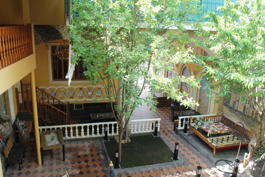 Atlas B&B Hotel Dușanbe Exterior foto